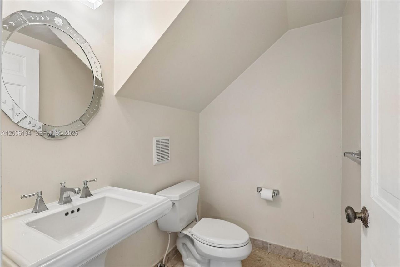 7885 SW 179th Ter , Palmetto Bay, FL 33157 Photo