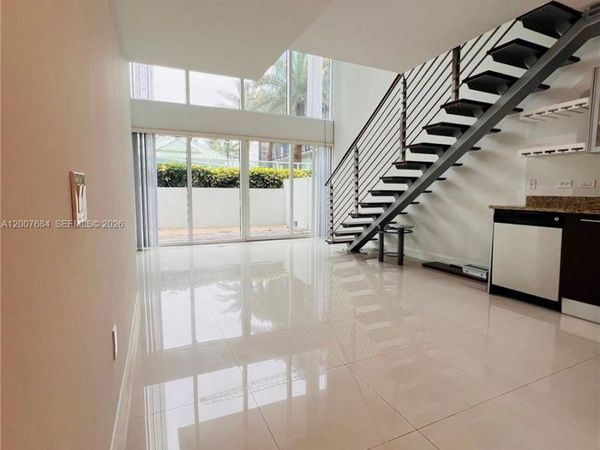 41 SE 5th St , Unit 703, Miami, FL 33131
