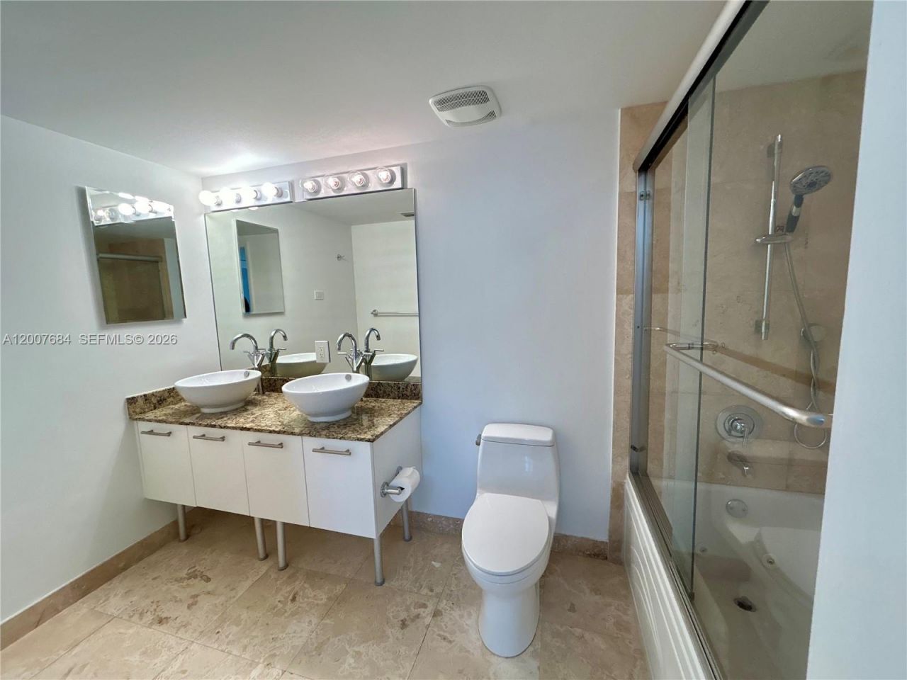 41 SE 5th St , Unit 703, Miami, FL 33131 Photo