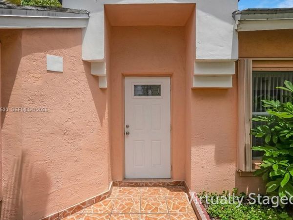 18825 NW 52nd Ct, Miami Gardens, FL 33055