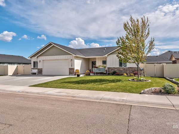 1380 Tamarack St, Fruitland, ID 83619