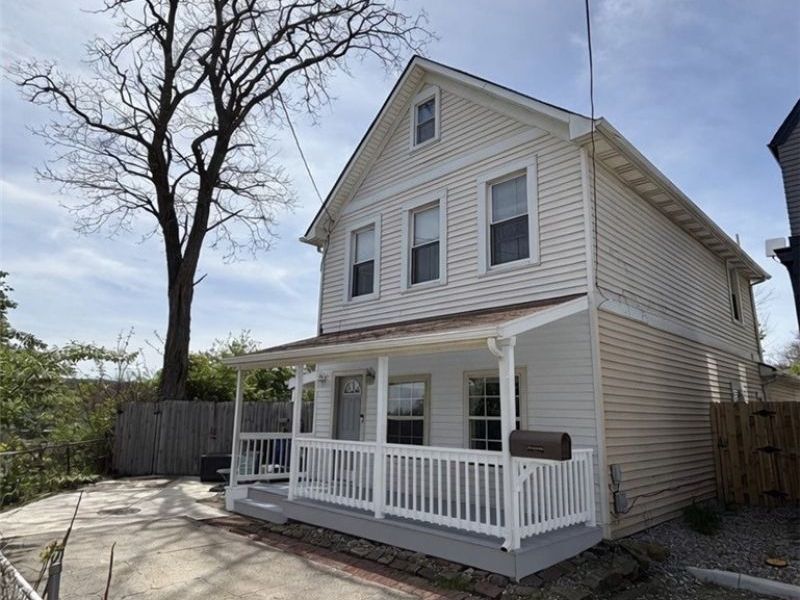 2318 W 19th Street, Cleveland, OH 44113 Photo 1