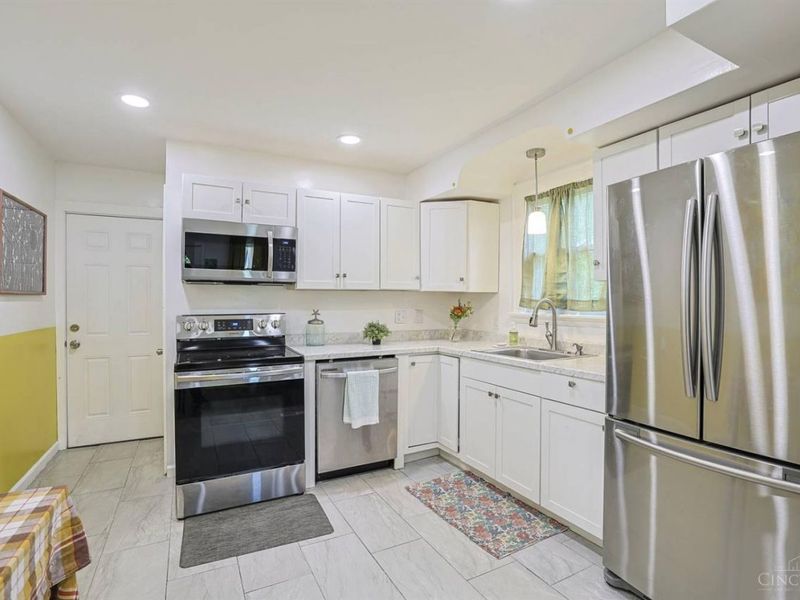 5947 Leffingwell Avenue, Cincinnati, OH 45224 Photo 8