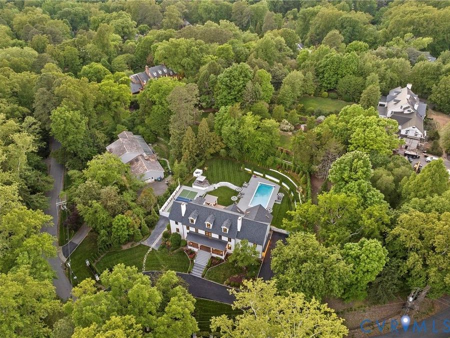 Property Image 100