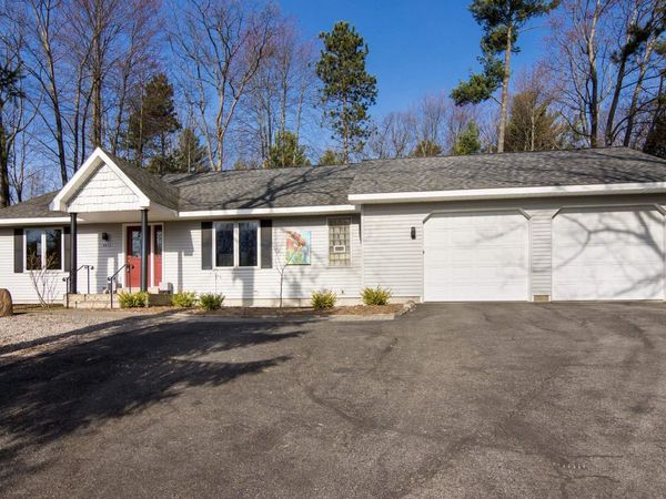 4473 Paper Birch Lane, Acme, MI 49686