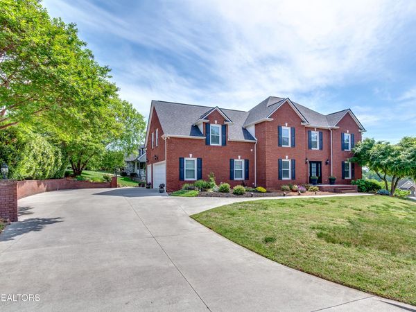 3310 Whispering Oaks Drive, Knoxville, TN 37938