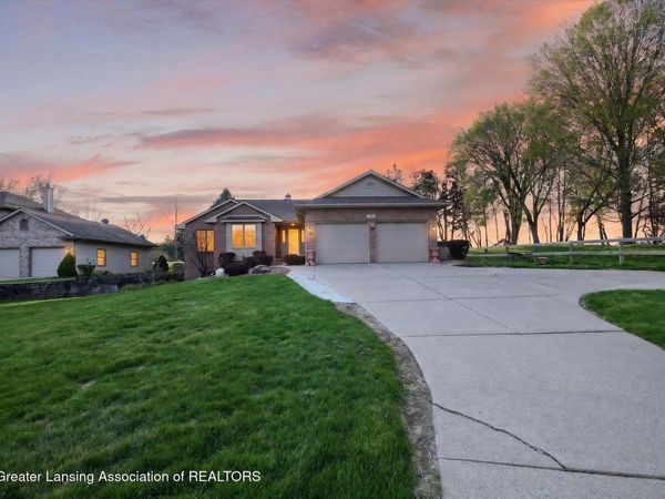 13964 Adeline Drive, Lansing, MI 48906