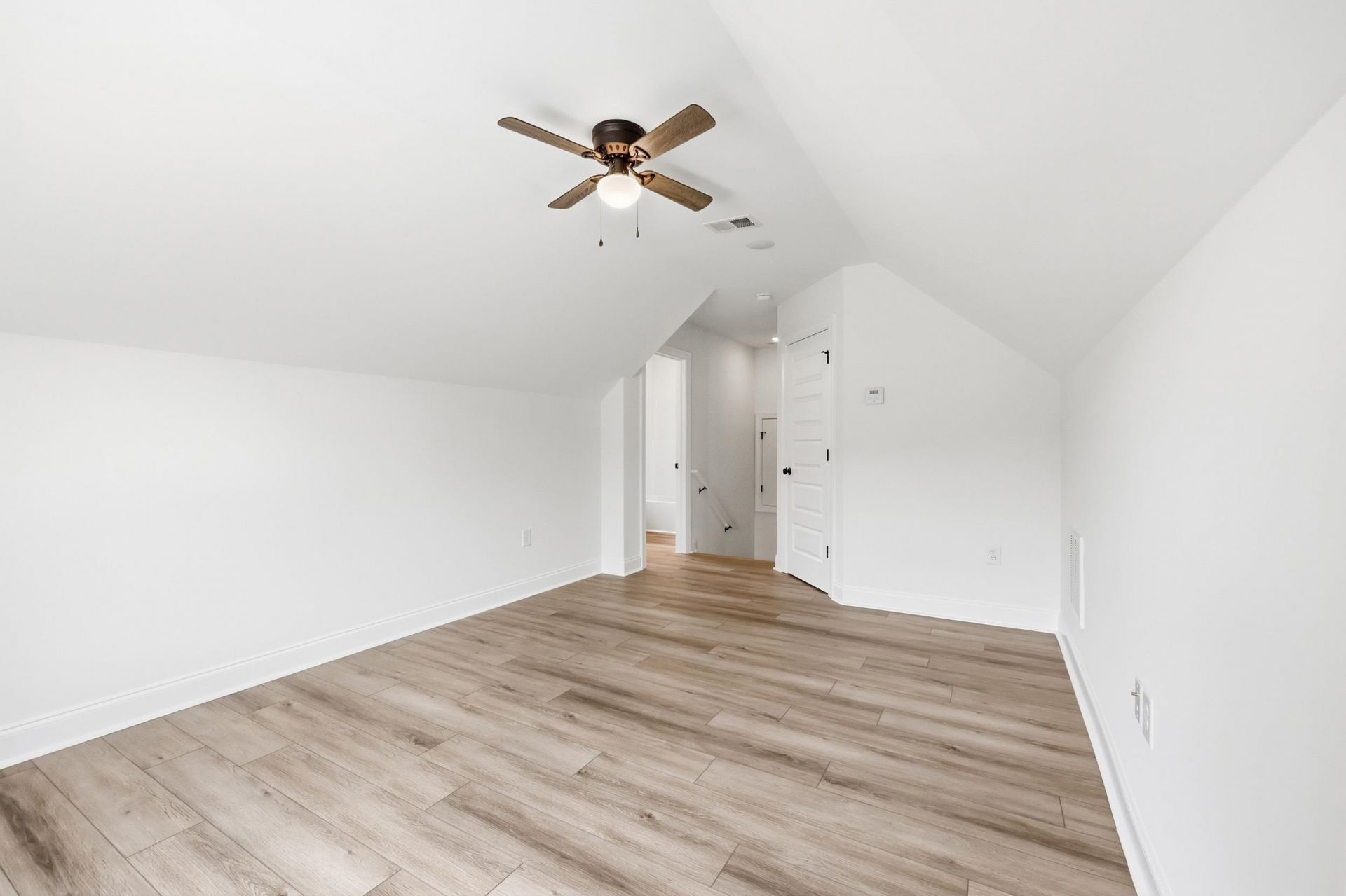 118 Dorset Pl. Photo 33