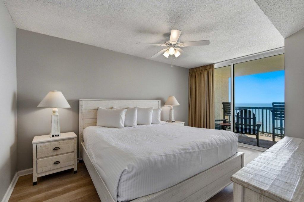 102 N Ocean Blvd. Photo 18