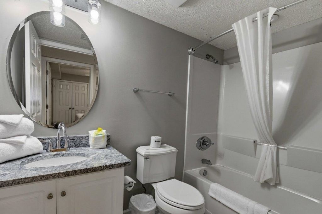 102 N Ocean Blvd. Photo 29