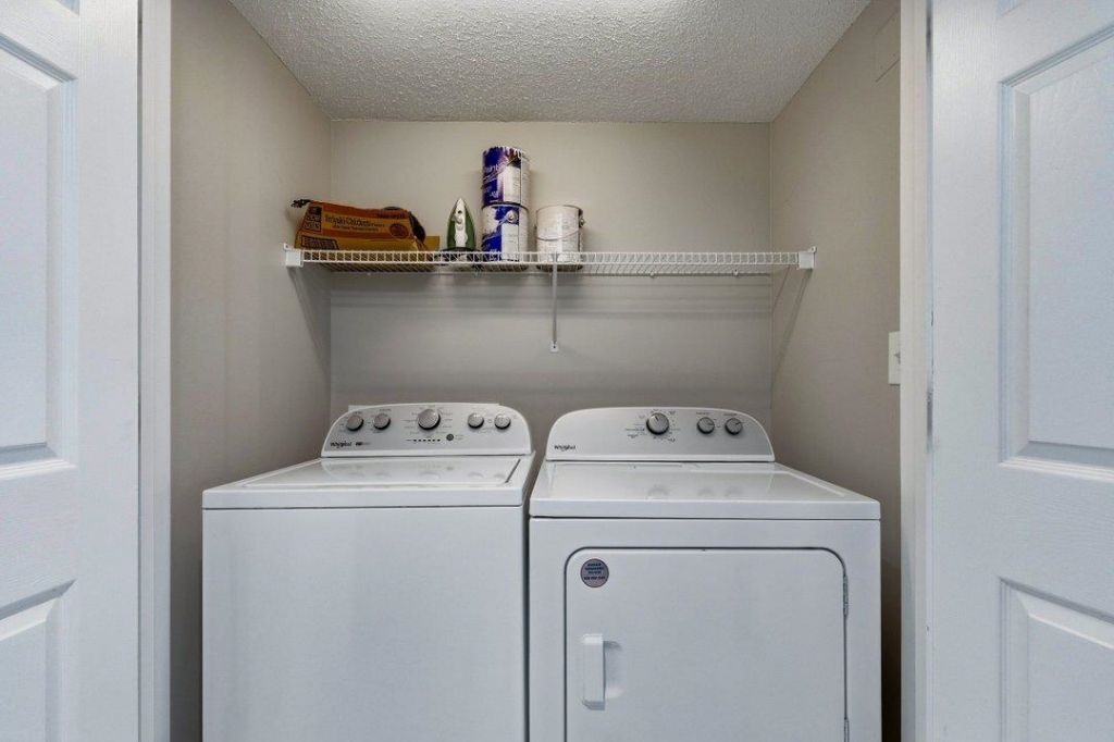 102 N Ocean Blvd. Photo 30