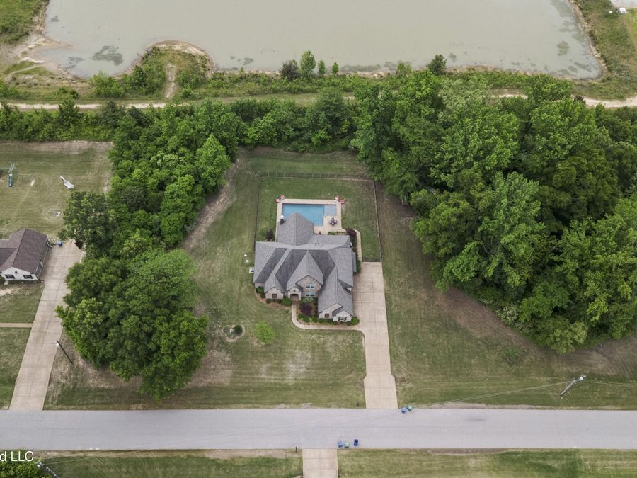 Property Image 47