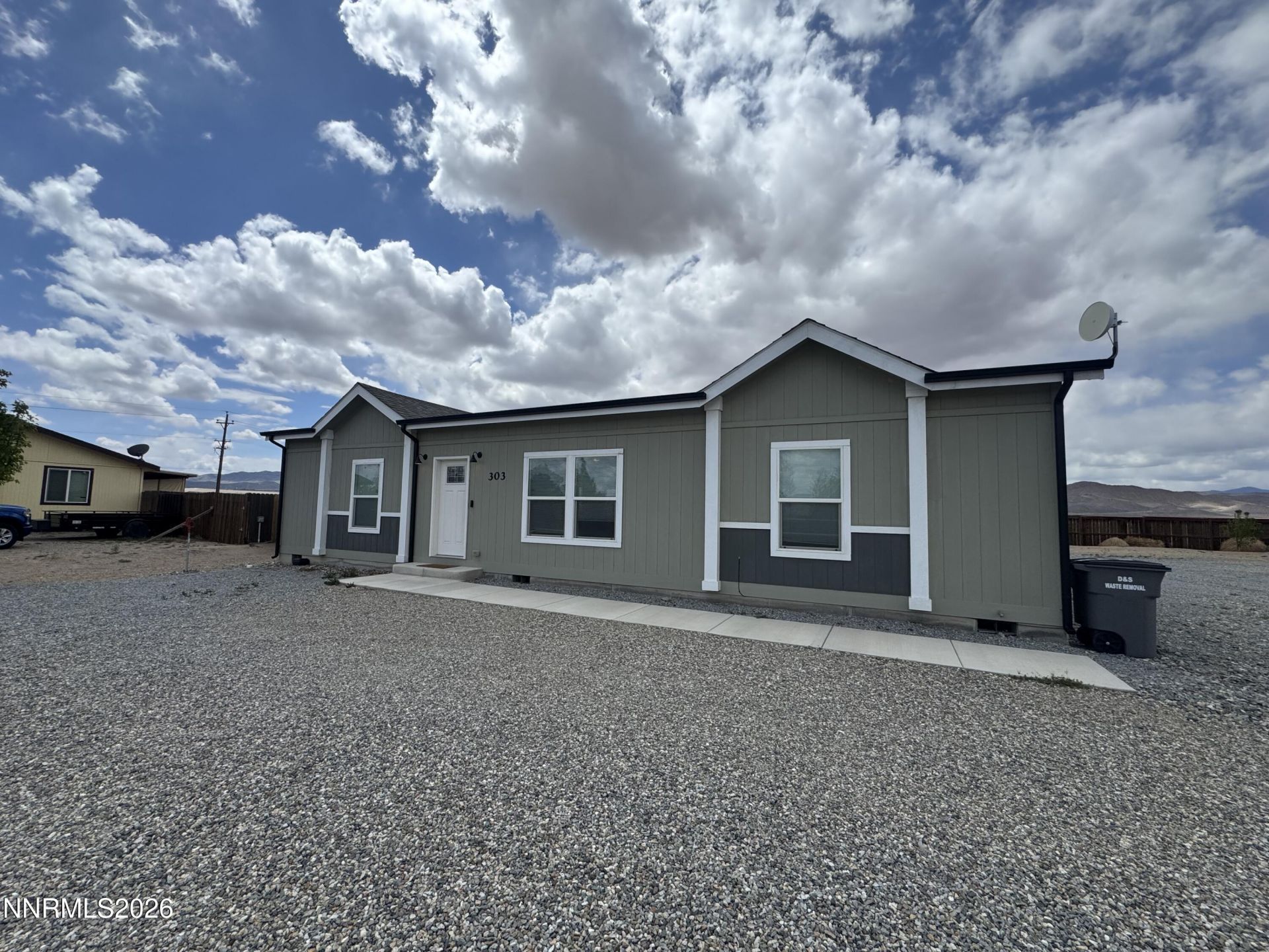 303 Chateau Way, Yerington, NV 89447 Main Photo