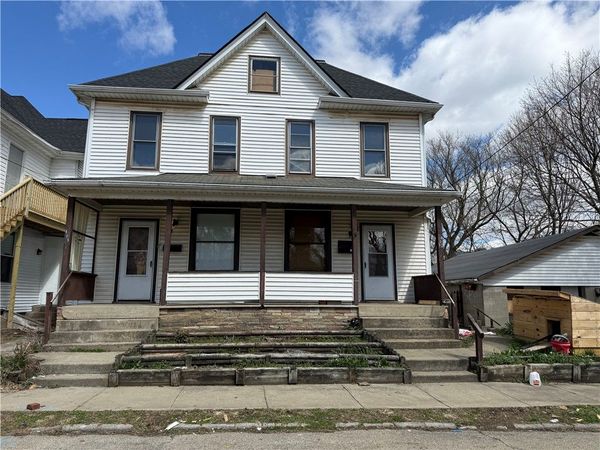 419 Bartram Ave , New Castle, PA 16101