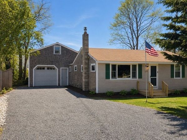 18 Lone Tree Road, Dennis, MA 02639