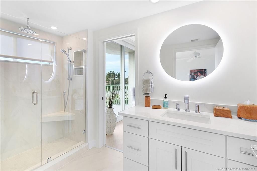 8600 S Ocean Drive, Unit 306, Jensen Beach, FL 34957 Photo