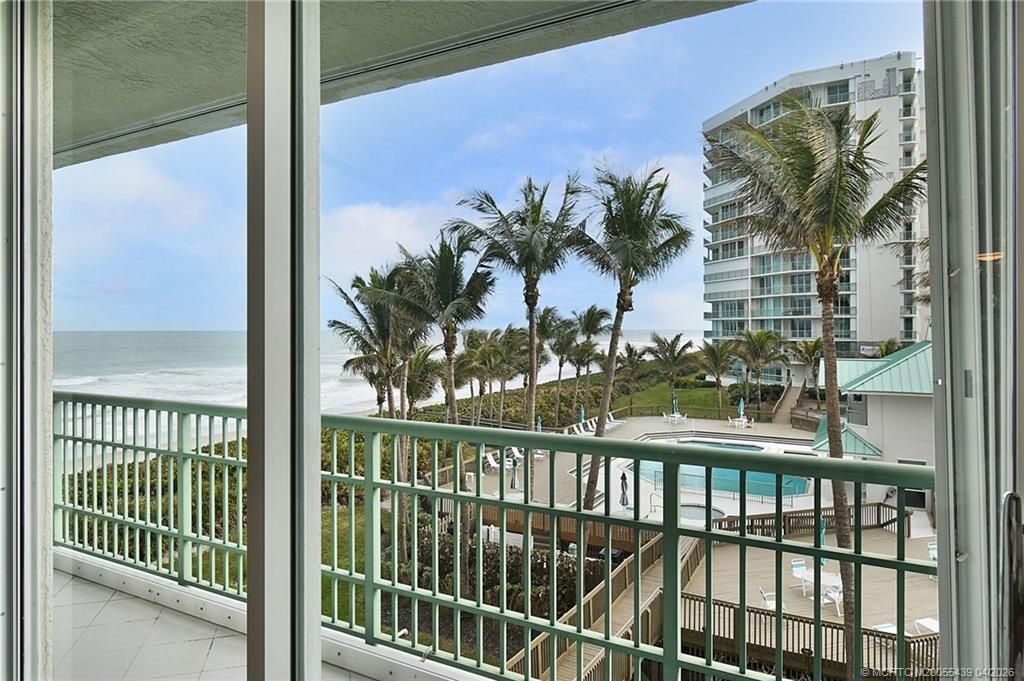 8600 S Ocean Drive, Unit 306, Jensen Beach, FL 34957 Photo