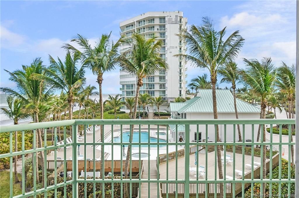 8600 S Ocean Drive, Unit 306, Jensen Beach, FL 34957 Photo
