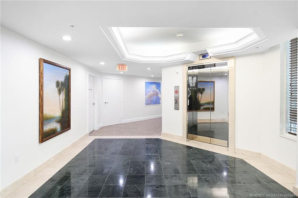 8600 S Ocean Drive, Unit 306, Jensen Beach, FL 34957 Photo