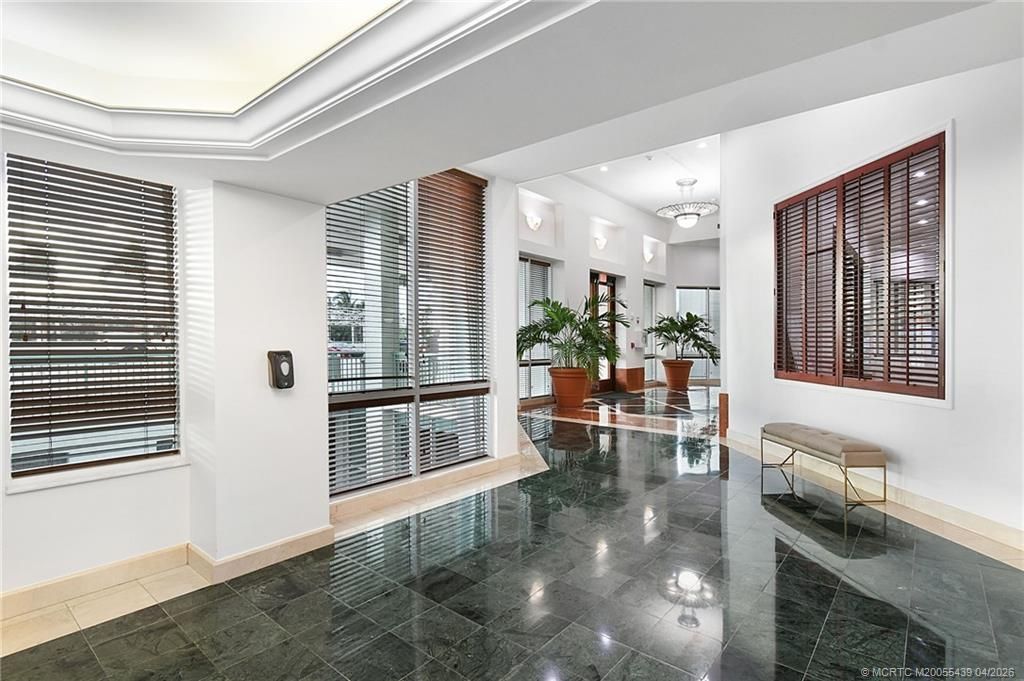 8600 S Ocean Drive, Unit 306, Jensen Beach, FL 34957 Photo