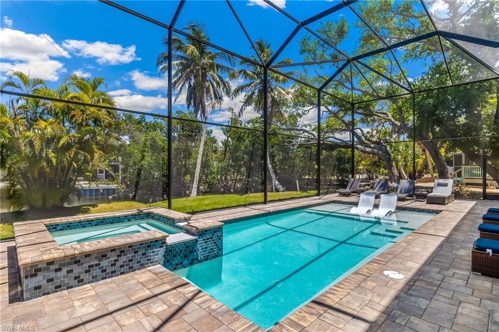 5809 Lauder St, Fort Myers Beach, FL 33931 Photo
