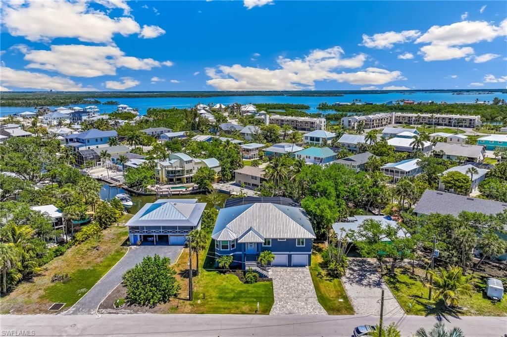 5809 Lauder St, Fort Myers Beach, FL 33931 Photo