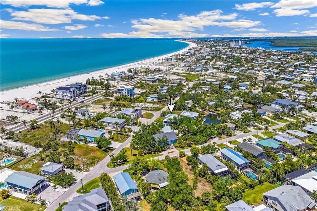 5809 Lauder St, Fort Myers Beach, FL 33931 Photo