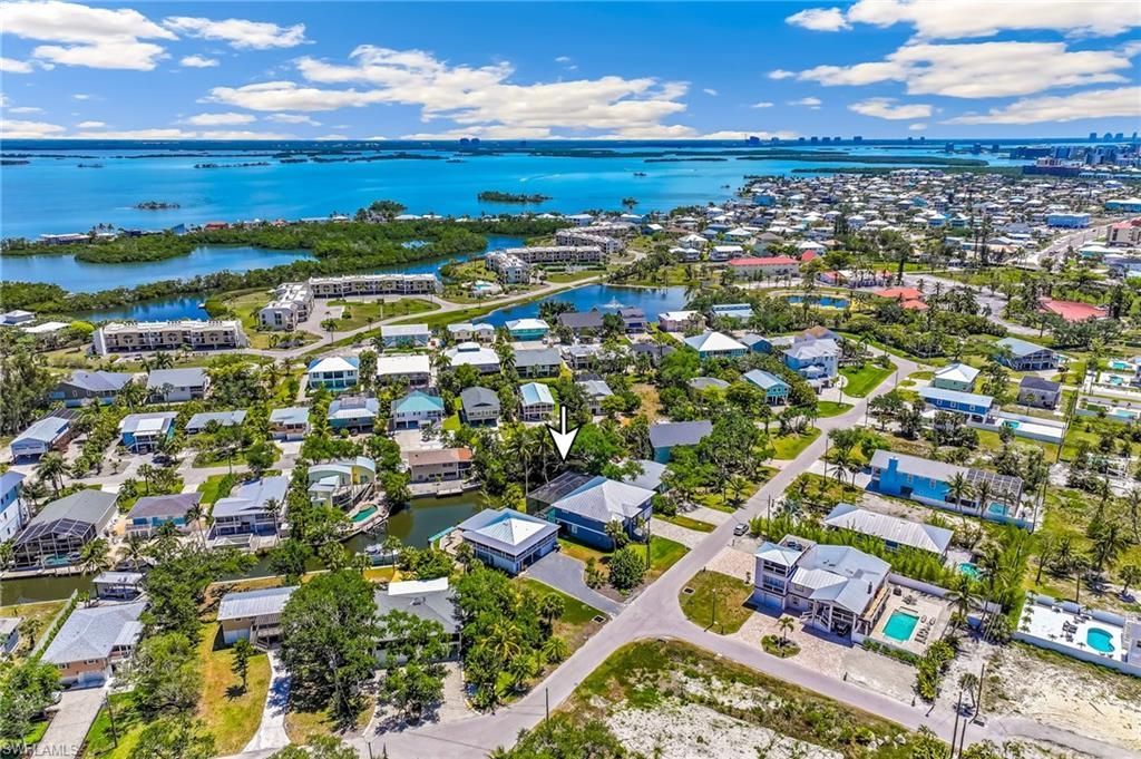 5809 Lauder St, Fort Myers Beach, FL 33931 Photo