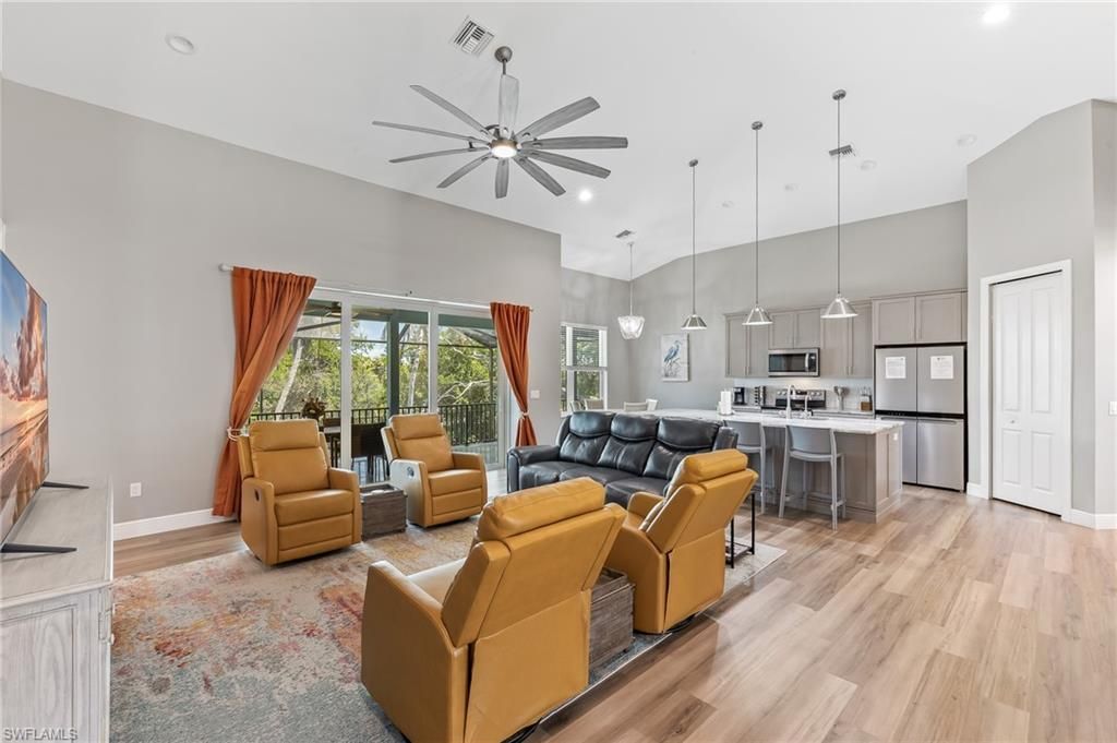 5809 Lauder St, Fort Myers Beach, FL 33931 Photo