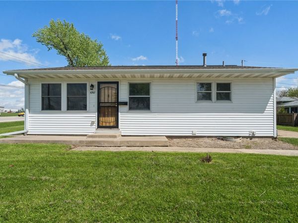 4747 F Avenue NE, Cedar Rapids, IA 52402