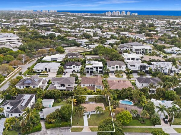 235 NE 6th Street, Boca Raton, FL 33432