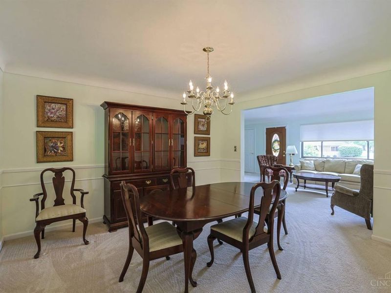 2110 Simbury Court, Cincinnati, OH 45224 Photo 9