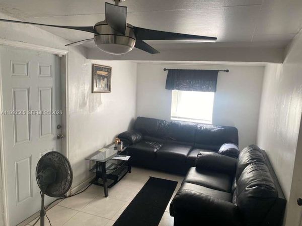 712 57th St , West Palm Beach, FL 33407