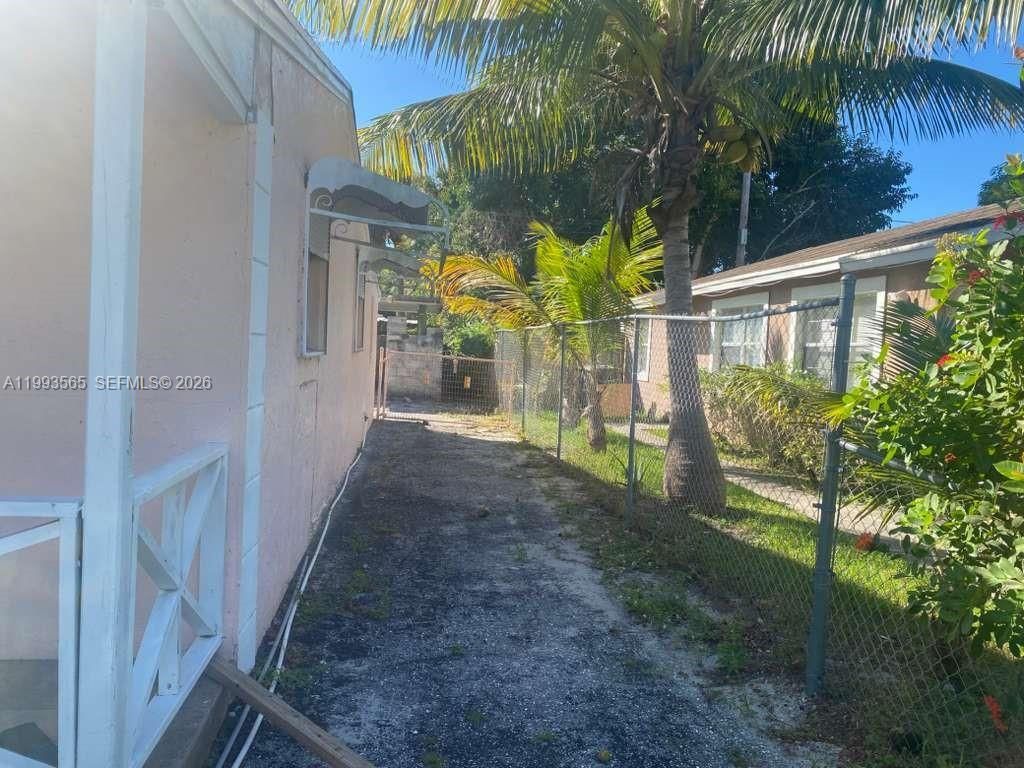 712 57th St , West Palm Beach, FL 33407 Photo