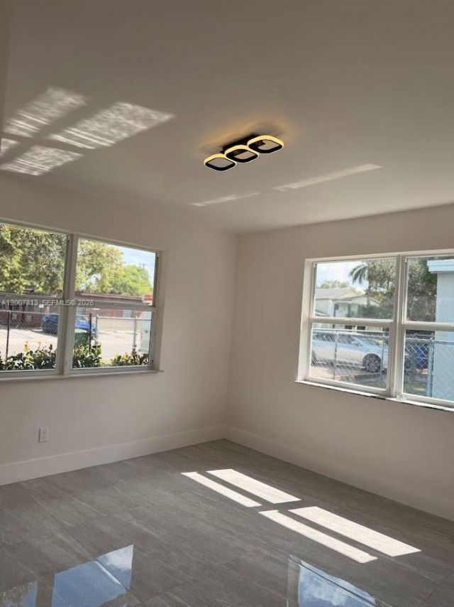 809 NW 12th Ave, Fort Lauderdale, FL 33311 Photo