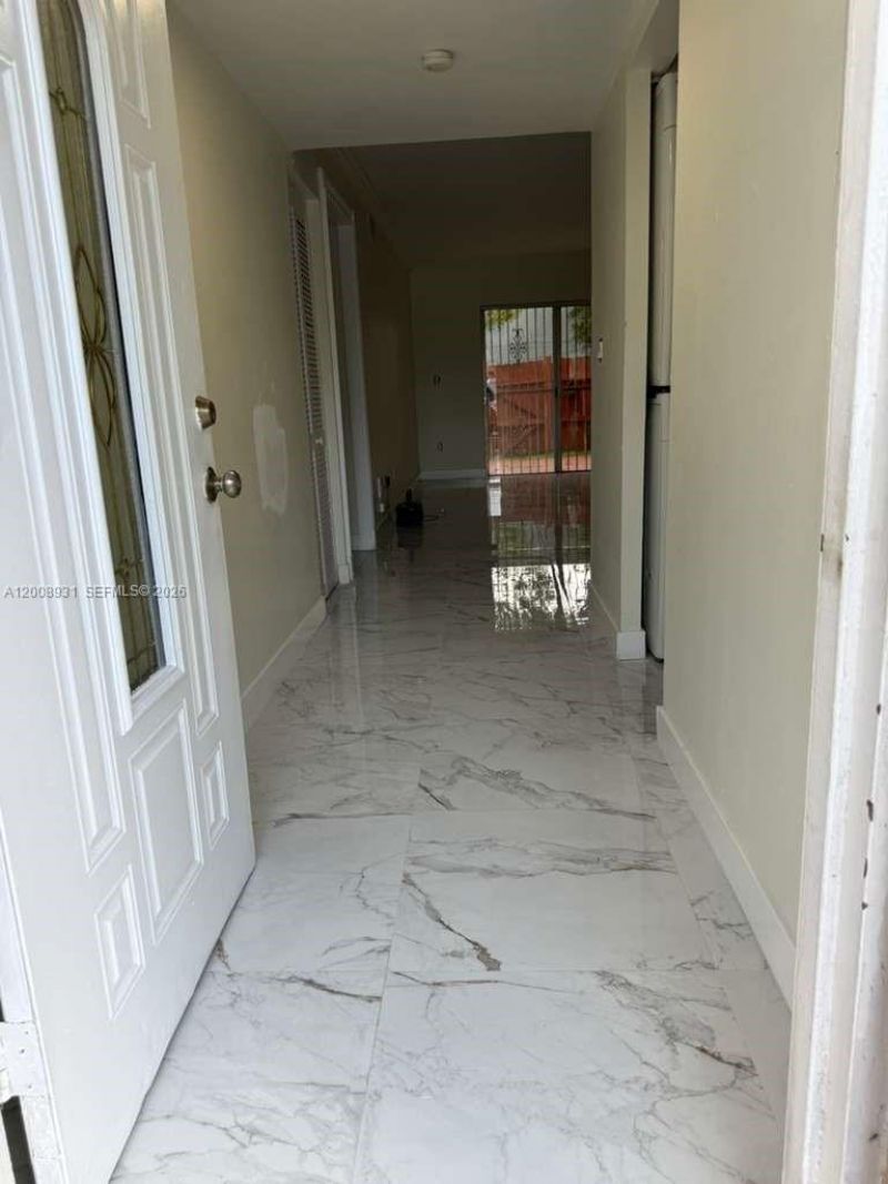300 NW 107th Ave, Unit 103, Miami, FL 33172 Photo