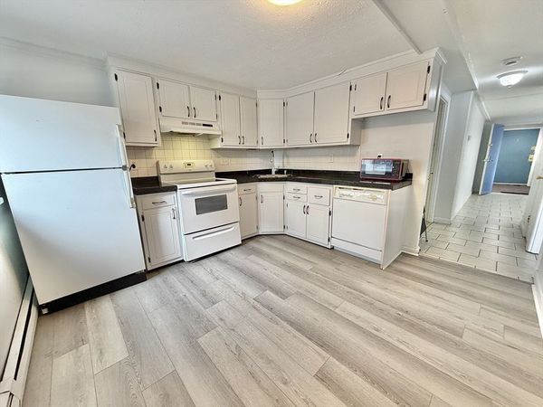 124 Addison St, Unit 4, Chelsea, MA 02150