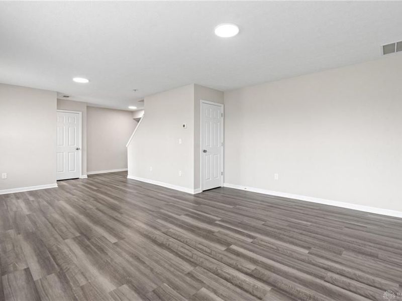 426 W Kemper Road, Springdale, OH 45246 Photo 14