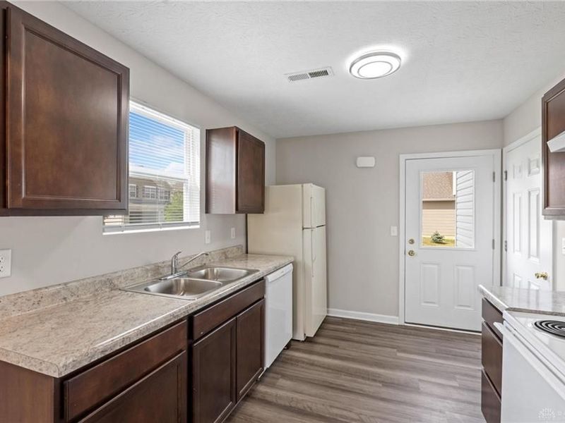 426 W Kemper Road, Springdale, OH 45246 Photo 17