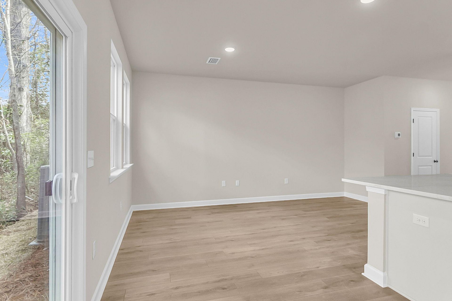 137 Berry Shoals Drive Photo 15