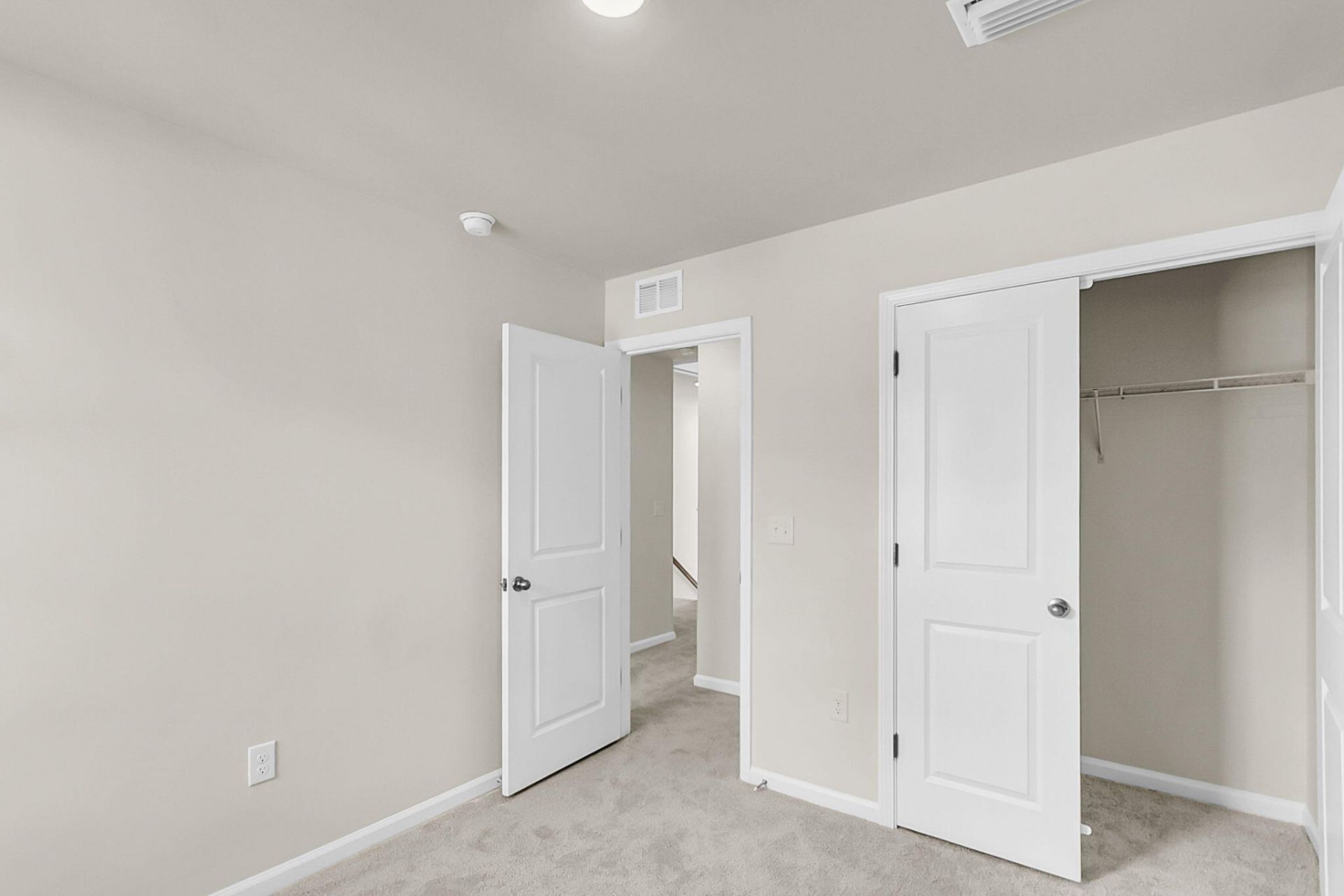 137 Berry Shoals Drive Photo 22