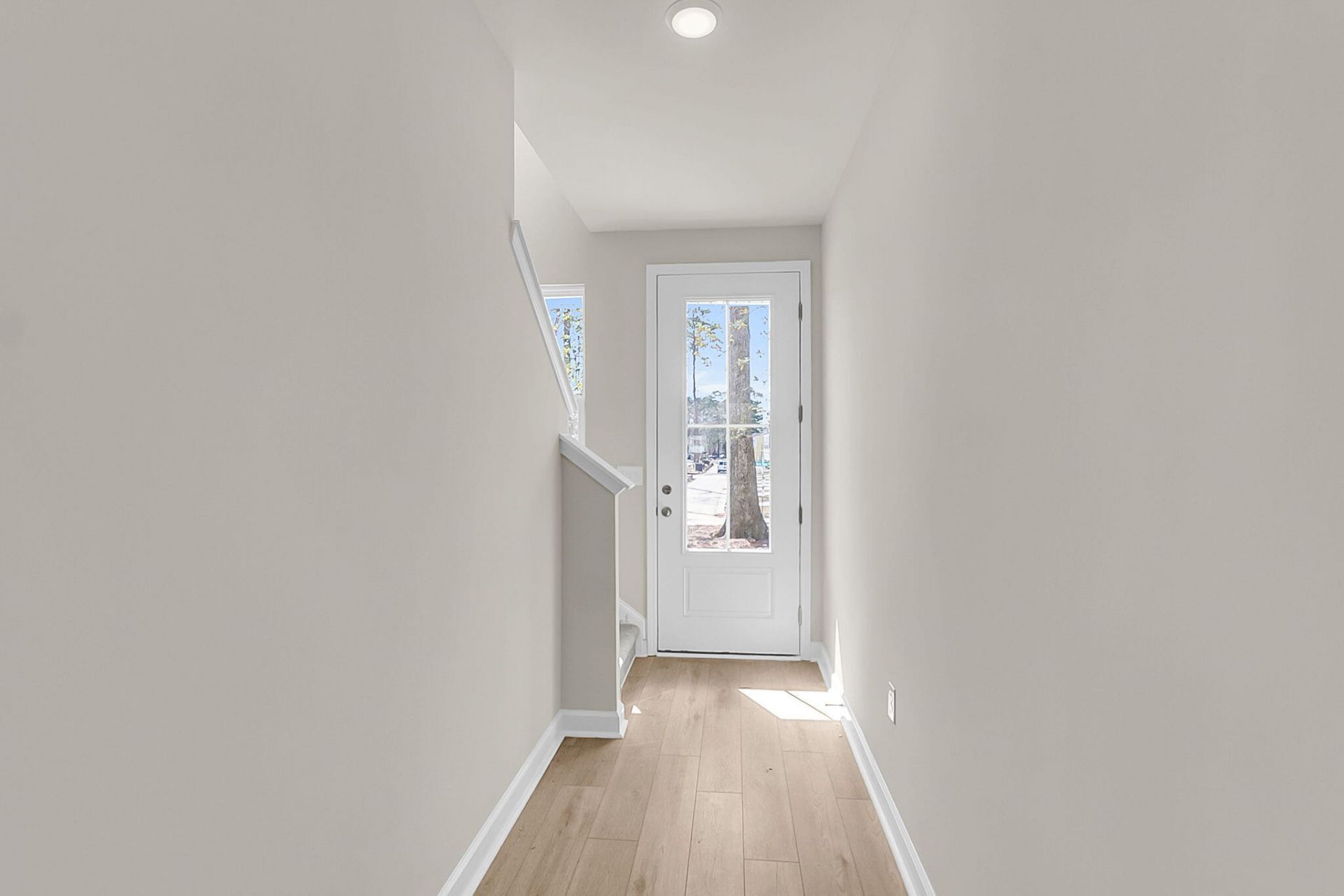 137 Berry Shoals Drive Photo 6