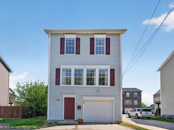 1609 AIRPORT AVENUE, FREDERICKSBURG, VA 22401