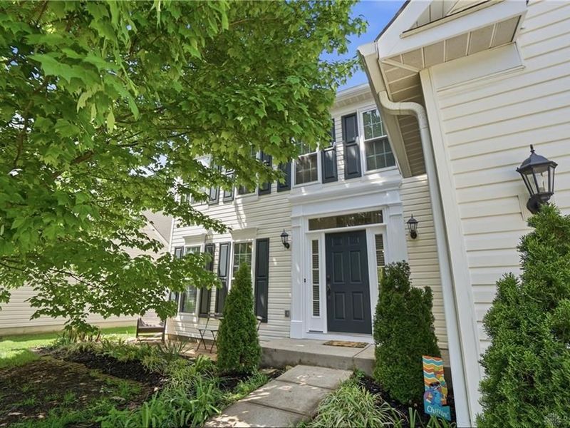 504 Dakota Run, Maineville, OH 45039 Photo 4