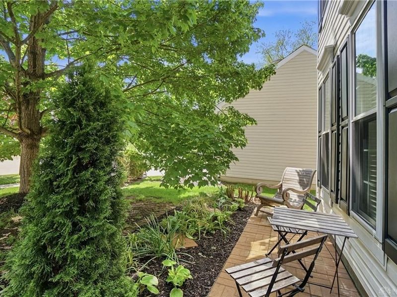 504 Dakota Run, Maineville, OH 45039 Photo 5