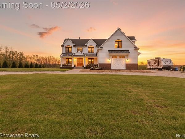 1881 Reidsview Drive, White Lake Twp, MI 48383