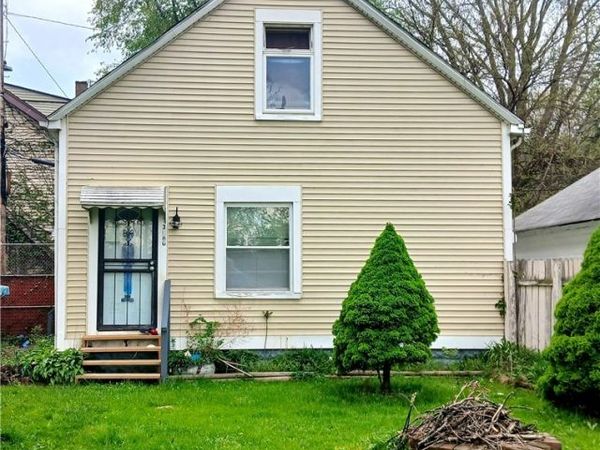 3080 W 46th Street , Cleveland, OH 44102