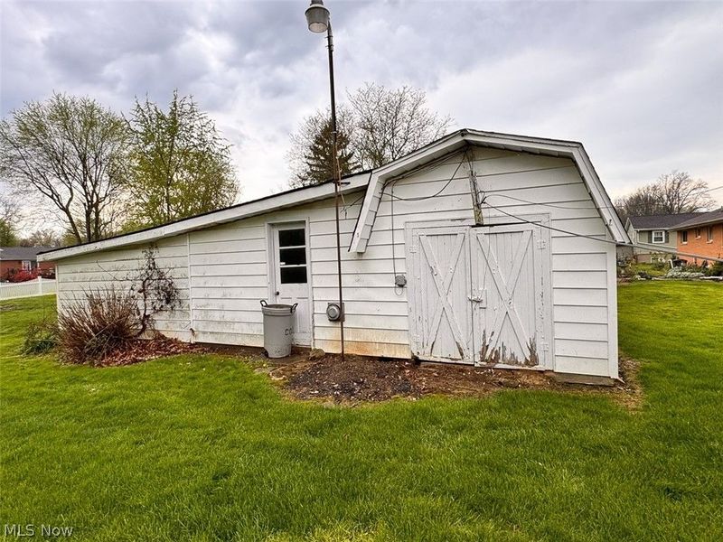 1484 Lambert Street, Alliance, OH 44601 Photo 5