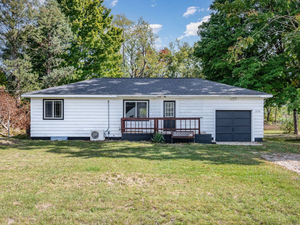 7232 N 126th Avenue, Hart, MI 49420