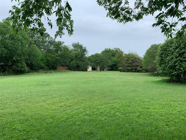 1112 E 8th ST, Georgetown, TX 78626